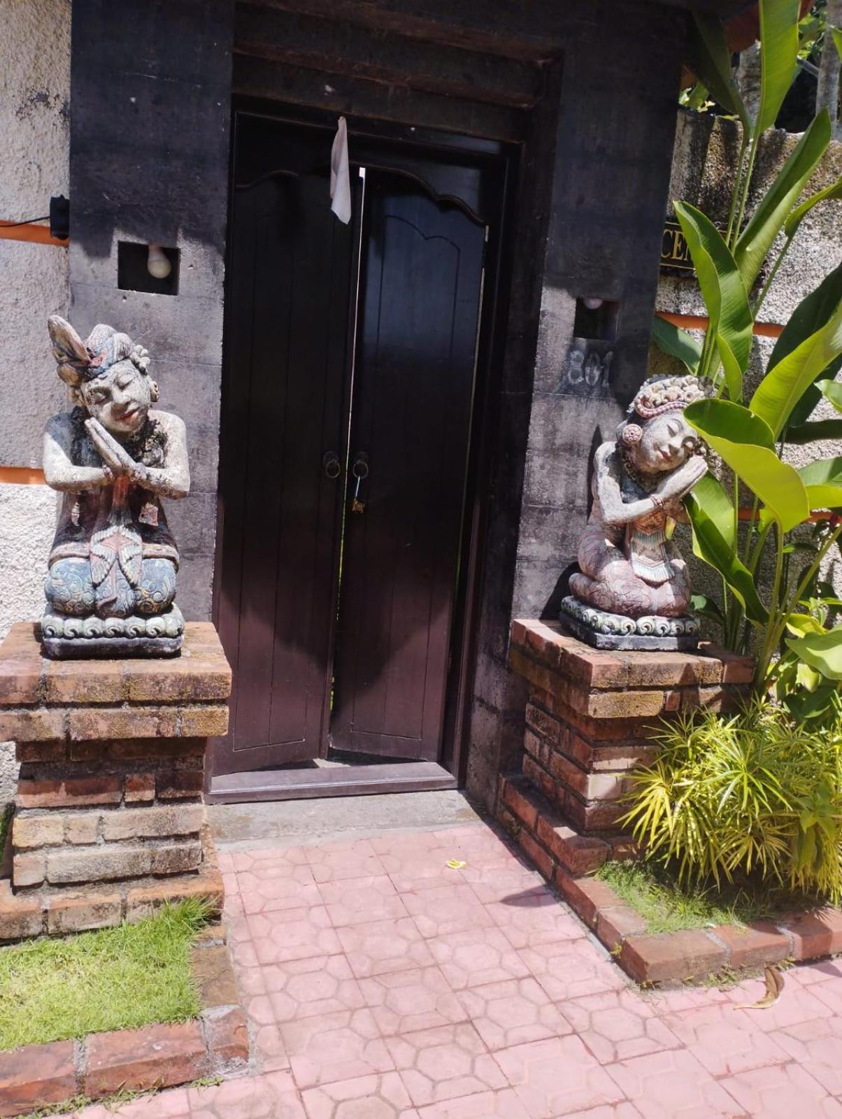 Kartika Dahayu Private Pool Villas Sukawati Exteriör bild