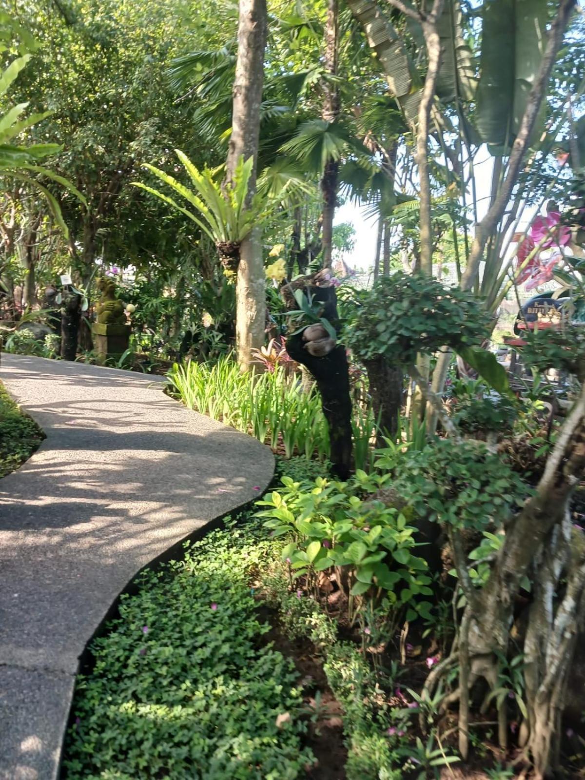 Kartika Dahayu Private Pool Villas Sukawati Exteriör bild